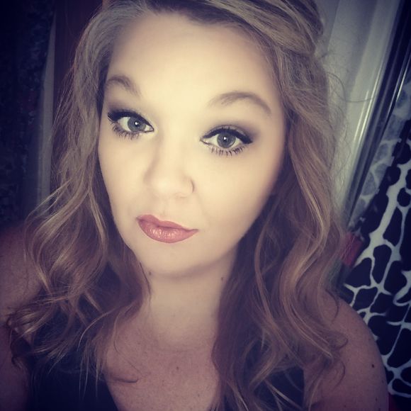 Meet your Posher, Marcy - Picture 1 of 1